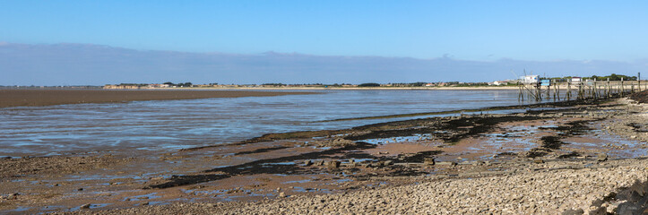 Charente-Maritime - Marsilly - Port de la Pelle - Panorama sur la Baie de l'Aiguillon à marée basse