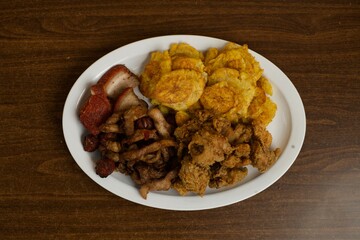 Platter of fried Dominican food
