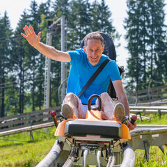 Rasanter Fahrspaß auf der Sommerrodelbahn - JGaudi auf dem Alpine Coaster