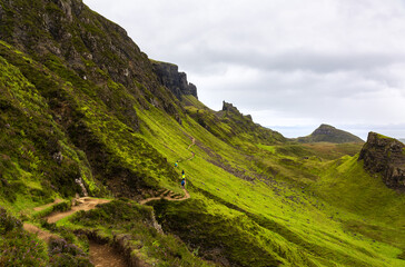 Obraz premium Beautiful image of spectacular scenery of the Quiraing on the Isle of Skye