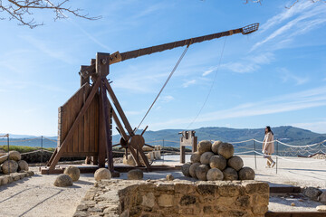 Exterior view of a medieval wooden catapult in the fortress of La Mota (Alcalá la Real, Spain)