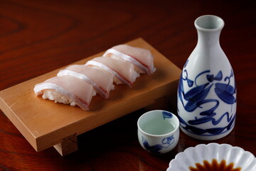 ブリ　寿司　ブリトロ