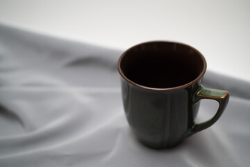 空のマグカップ