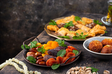 Ramadan iftar traditional desserts baklava and dates