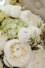 Bouquet de fleurs de la future mariée