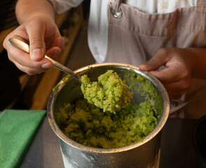 postre gourmet de granizado de pepino  
