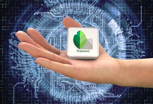 Snapseed, social media background