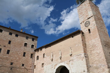 Fototapeta na wymiar The Porta consolare in Spello, Umbria Italy 