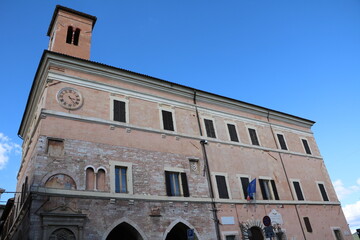 Fototapeta premium Town Hall at Piazza della Repubblica in Spello, Umbria Italy