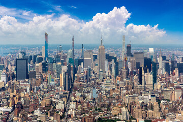 Fototapeta premium Aerial view of Manhattan