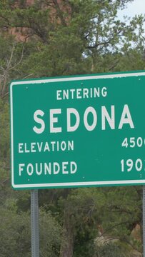 Vertical Video Sedona Sign Zoom Out to Cathedral Rock