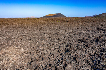 Montana Tinga - Vulkan Landschaften auf Lanzarote von oben