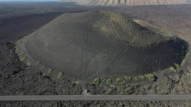 Montana Tinga - Vulkan Landschaften auf Lanzarote - Luftbildaufnahmen