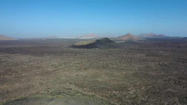Montana Tinga - Vulkan Landschaften auf Lanzarote - Luftbildaufnahmen