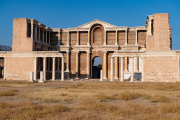 Fototapeta premium Sardis was the capital of the flourishing Lydian kingdom of the 7th century bce and was the first city where gold and silver coins were minted. From about 560 to about 546 Sardis was ruled by Croesus.