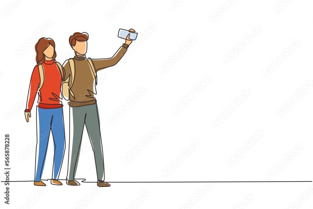 Aufkleber single continuous line drawing couple standing full length trying to take selfie with mobile device 