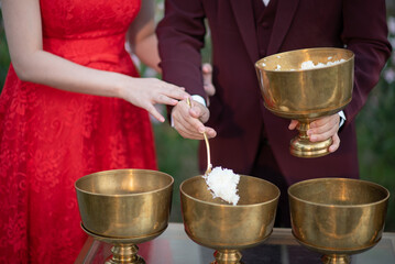 hot rice, give alms to a Buddhist monk