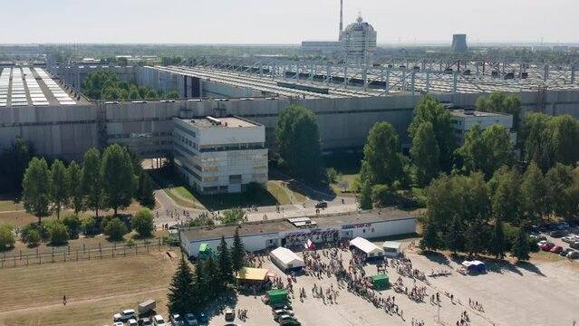Ulyanovsk, open day at Aviastar aircraft factory. The queue of visitors for the tour. Aerial view.