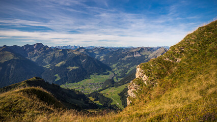 hiking in the damulser mountains