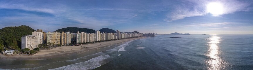 pano guaruja praia