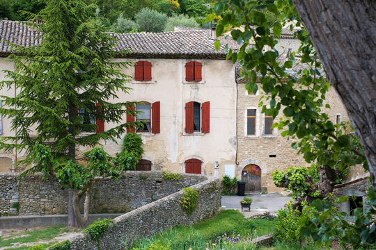 Saint-Montan, mittelalterliches Charakterdorf an der Ard&egrave;che