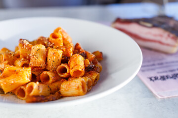 spaghetti, italian, cream, fork, mediterranean, horizontal, classic, restaurant, creamy, white, course, no people, italian food, photography, rustic, freshness, kitchen, cheek, colour, hard, image, ph