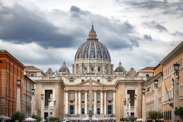 Fototapeta na wymiar St Peter's Basilica in Vatican