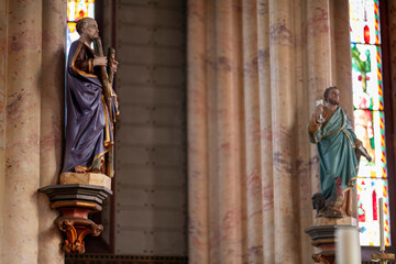 Heiligenstatuen Kirche Maria Lourdes Dussnang Schweiz