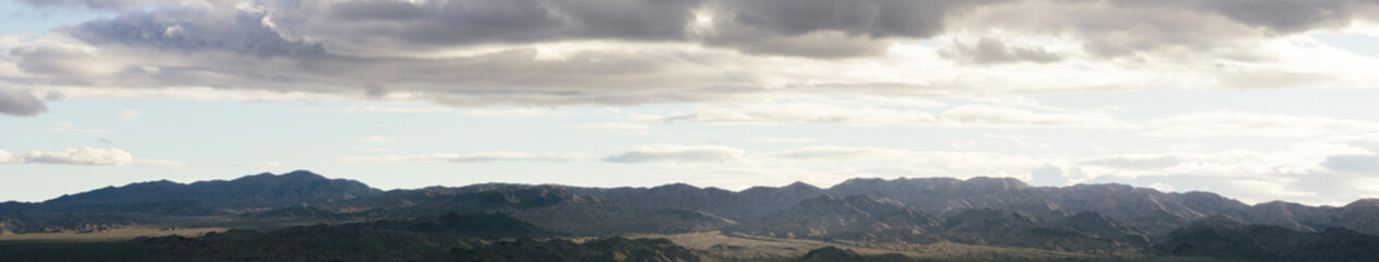 Fototapeta premium Sunset mountain panorama