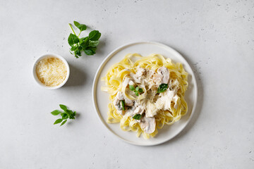 Pasta mushrooms with chicken, parmesa and basil