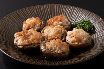椎茸の肉詰め
