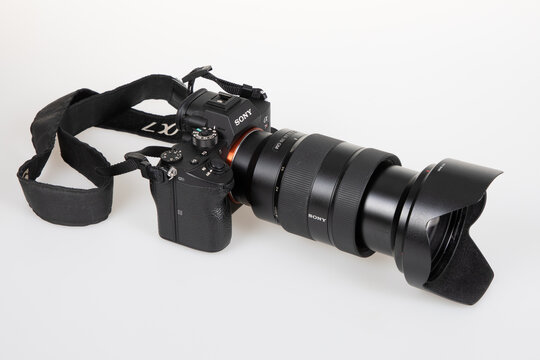 sony black DSLR modern Camera with gm g master lens
