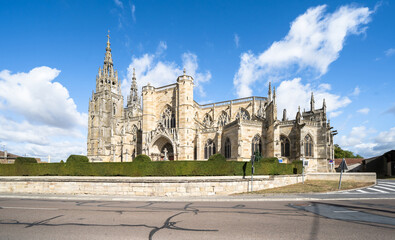 Basilique Notre-Dame de l'Épine, France