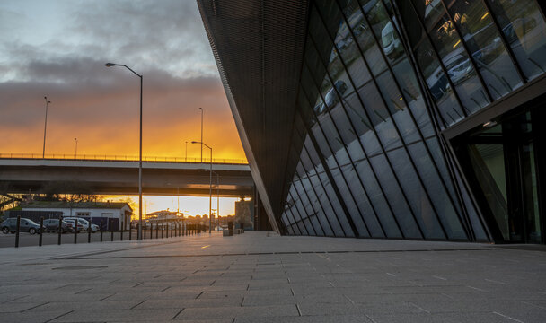 Cgi Backplate Production.modern Building In Urban Space.