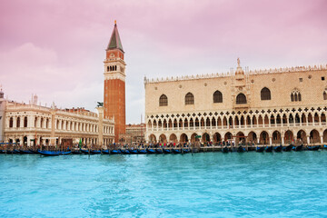 Fototapeta na wymiar Museum Ducale and bell tower in Venice
