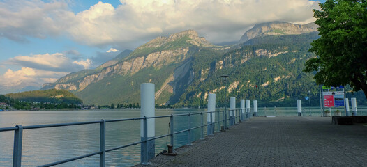 Brienzersee bei Interlaken in der schönen Schweiz	