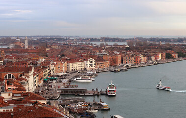 Obraz premium Venice city view. Sunny evening in beautiful Italian city. Romantic holydays destinations concept. 