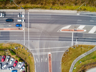 Cars queuing at intersection from overhead