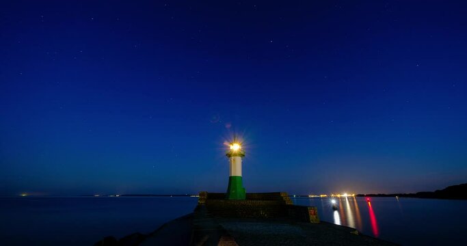 Sassnitz, Leuchtturm Mole Timelapse