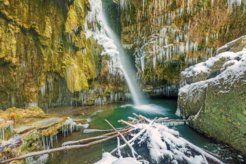 Hinang - Allgäu - Wasserfall - Eis - Winter - Naturwunder - obrazy, fototapety, plakaty