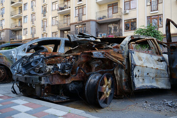 Russian terrorist army burned cars, houses and killed people in Irpin, Ukraine