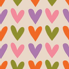 Aesthetic Retro Romantic printable groovy hearts seamless pattern. Decorative Hippie Naive 60's, 70's style Vintage modern background in minimalist style for fabric, wallpaper or wrapping