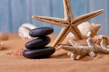 Fototapeta na wymiar Summer time concept Flat lay composition with beautiful starfish and sea shells