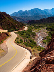 Vistas de la carretera en la Cuesta del Miranda, Provincia de La Rioja, Argentina
