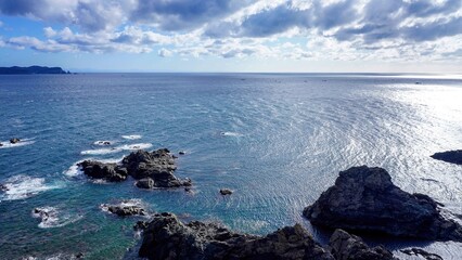 蒲生田岬灯台から見おろすコバルトブルーの紀伊水道の情景＠徳島