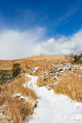 雪の北九州国定公園平尾台