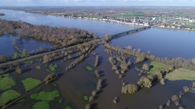 Inondations de la Loire 