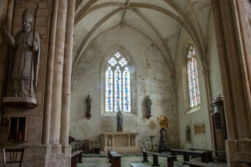 Saint-Côme-du-Mont. Intérieur de l'église Saint-Côme et Saint-Damien. Manche. Normandie