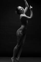 Art photo of sexy nude woman black and white	