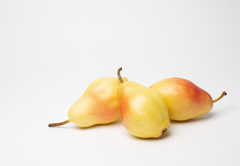 three Santa Maria pears